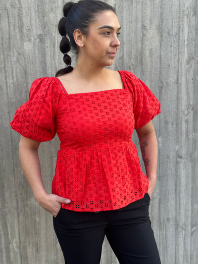 Anelli 3/4 on off shoulder Top, Flame Scarlet