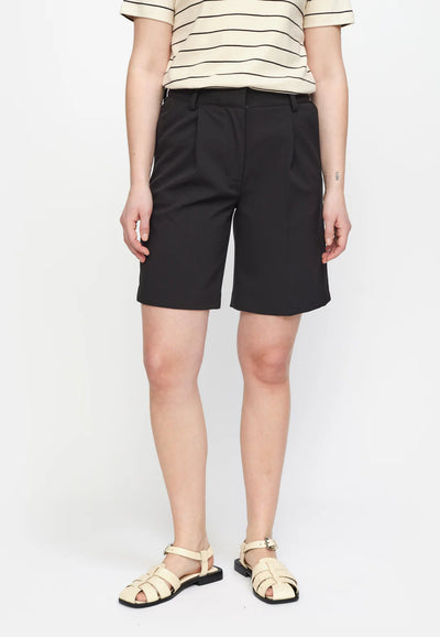 Vilja Shorts, Black