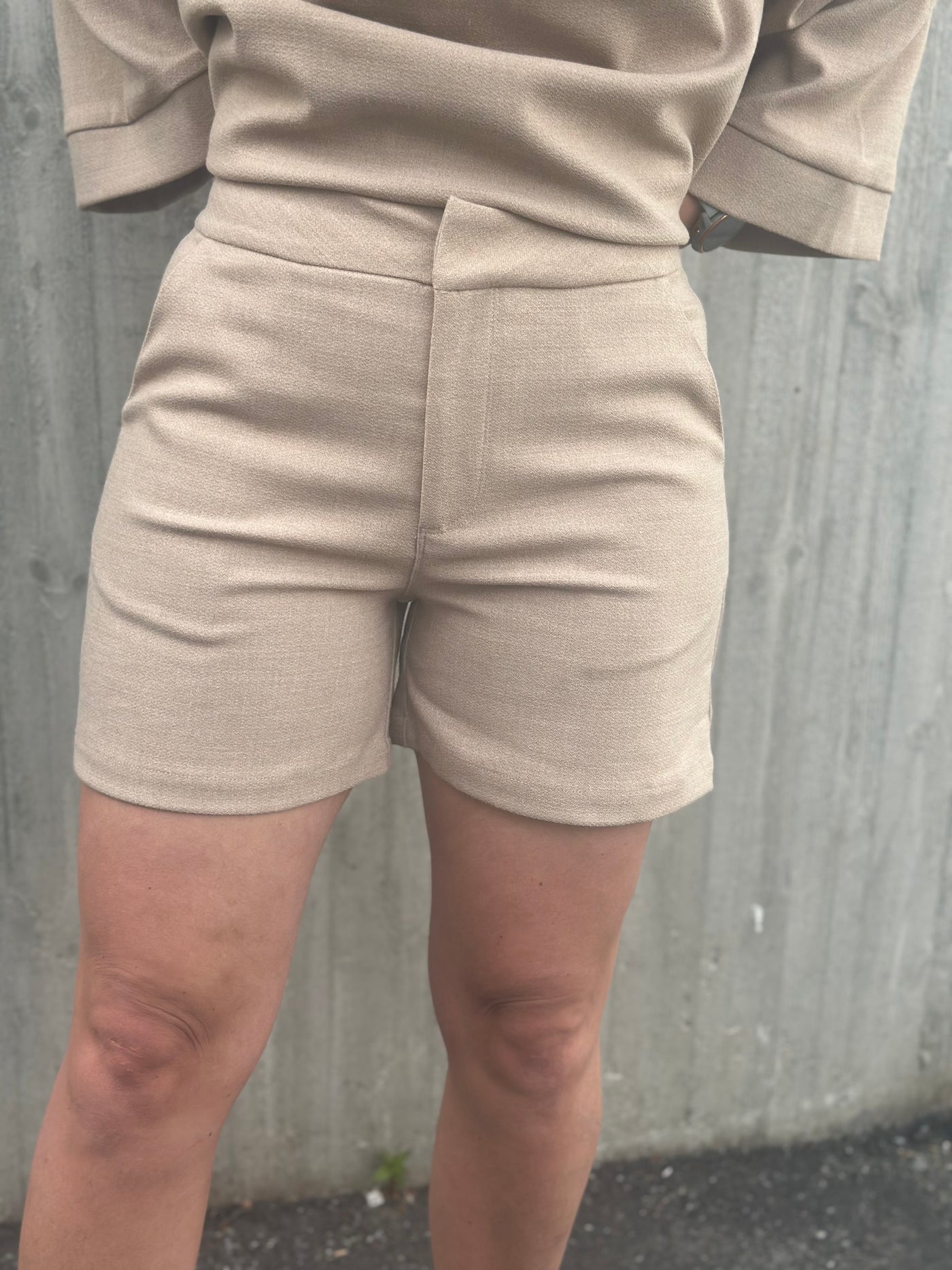 Caspian Shorts, Beige