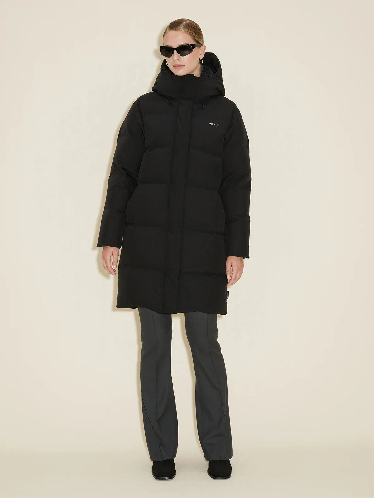 Loen Down Jacket , Black