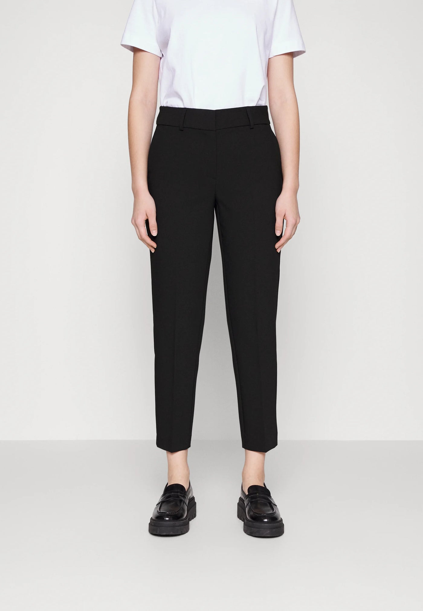 Rita -Ria MW Cropped Pant , Black