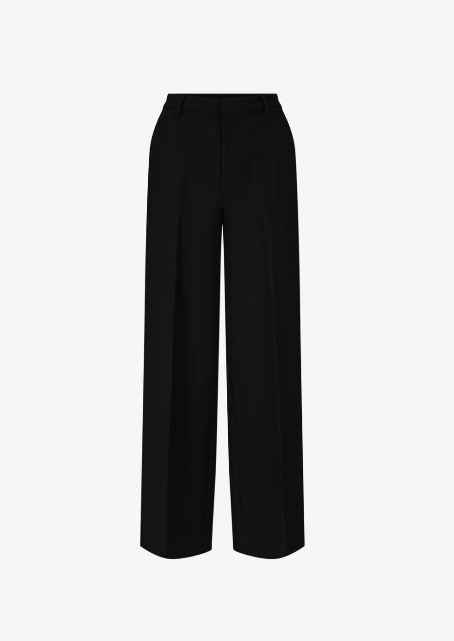 Reign Tailored Extra Wide, Black